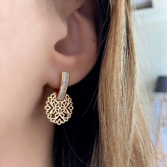 LAST ONE Motif Earrings 18k Gold Plated Huggie Earrings CZ Stone - Picture 2 of 10